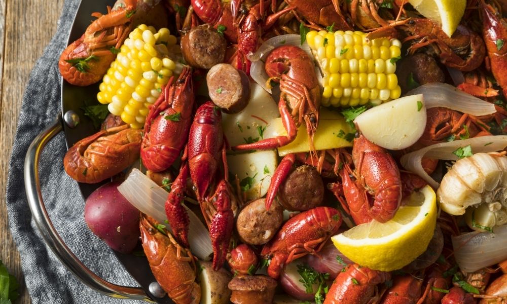 Boiling Crawfish for Beginners: What You Need To Know